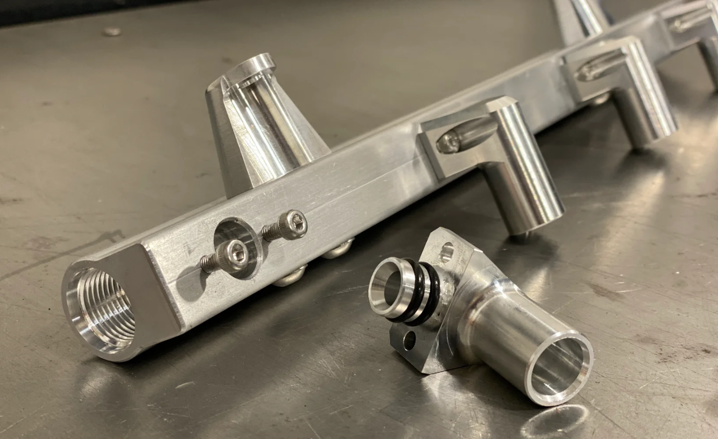 Fabworkz - Cadillac STS-V Supercharger Billet Aluminum Fuel Rails – LS Swap & LC3 Compatibility - detail shot